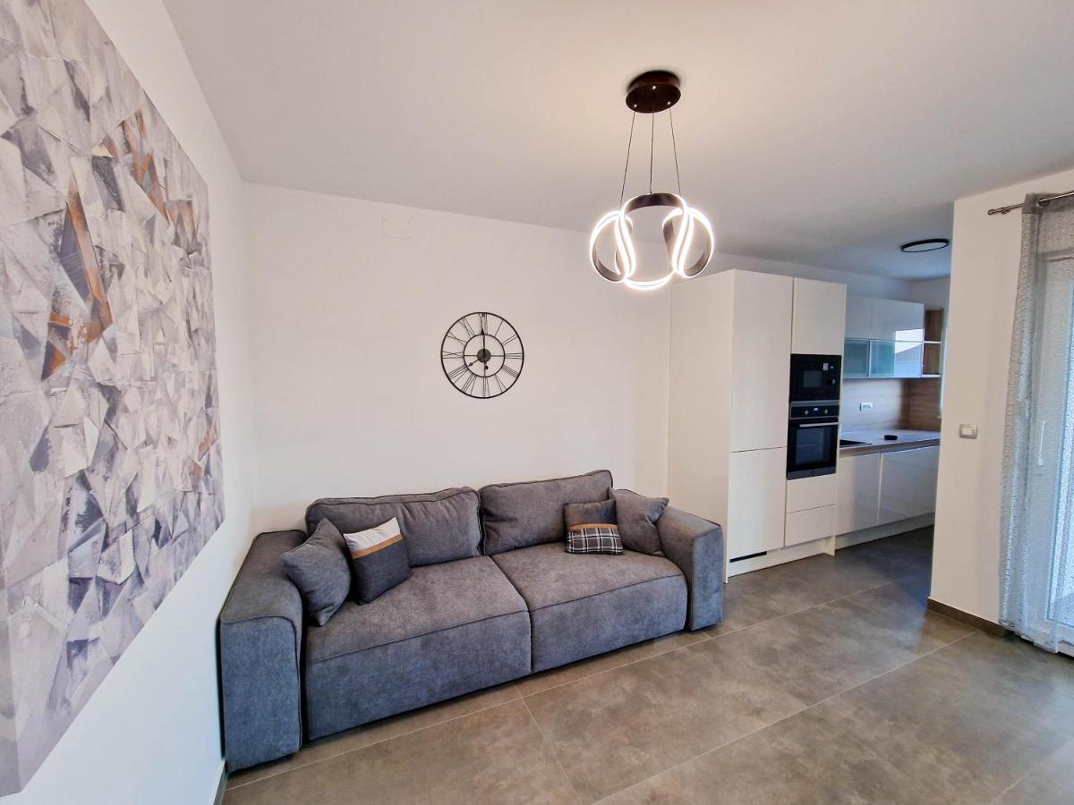 Villa Poseidon Novalja Kültér fotó