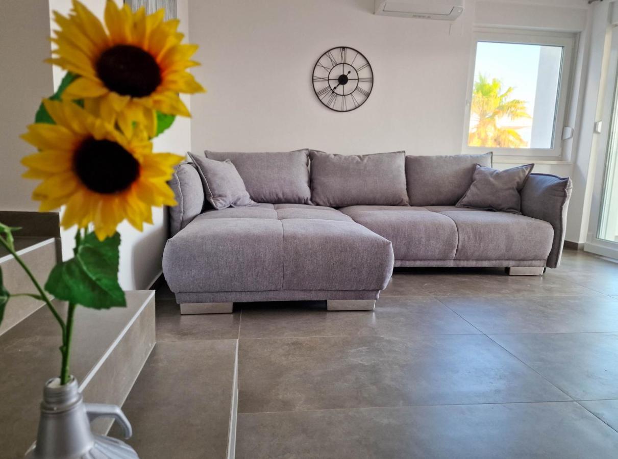 Villa Poseidon Novalja Kültér fotó