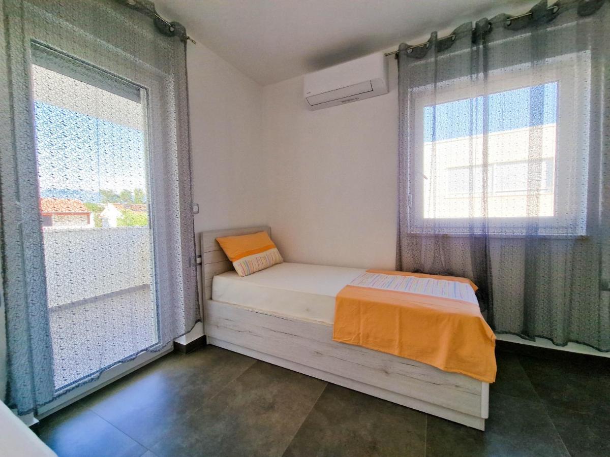 Villa Poseidon Novalja Kültér fotó